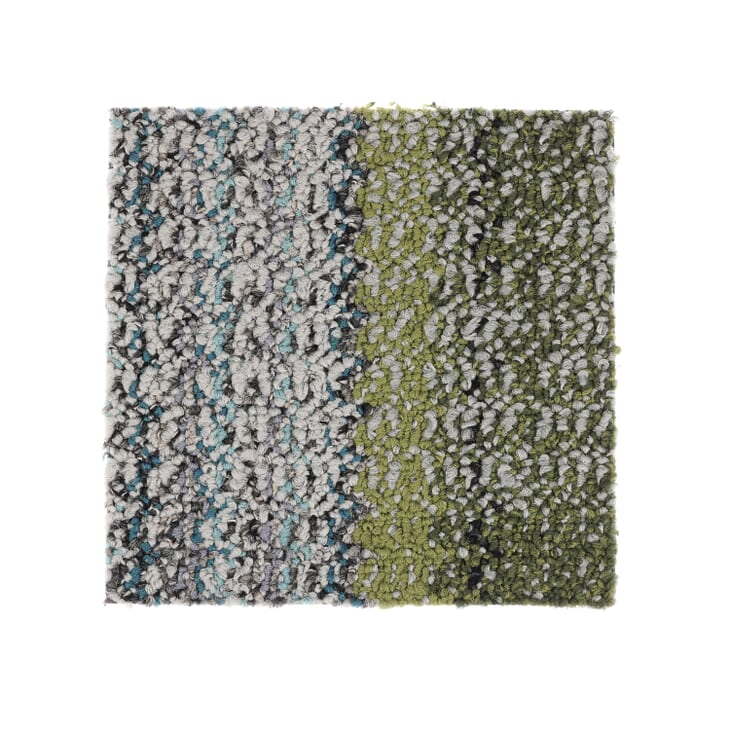 Sample card spin image