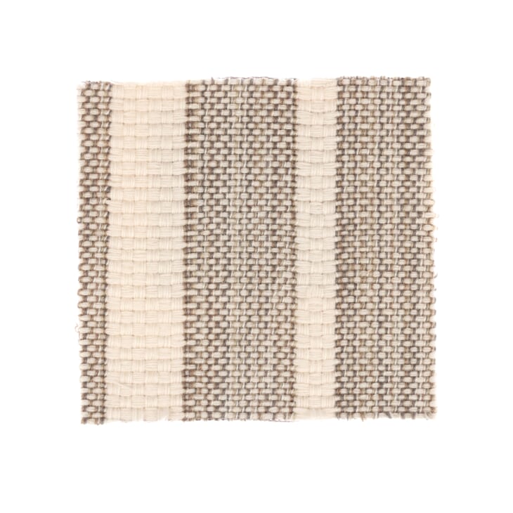 Sample card spin image